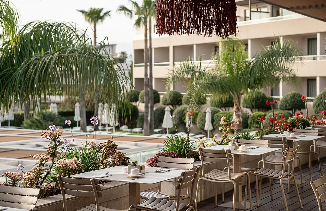 Avra Imperial Hotel-1